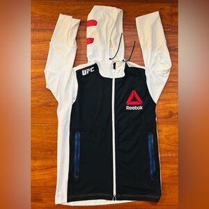 Reebok UFC FK  WALKOUT HOOD Navy/ White Carlos Condit sz M NWOT